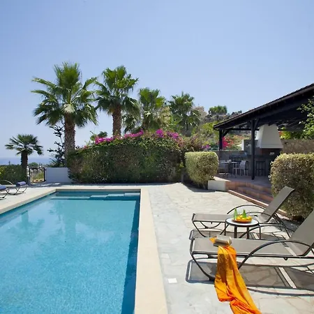 The Perfect Family Holiday With Private Pool, 1542 Villa *