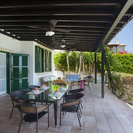 The Perfect Family Holiday With Private Pool, 1542 别墅 *